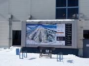 Information board with current operating information