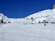 Easy slopes at Passo Pordoi