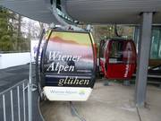 Zauberberg Kabinenbahn - 8pers. Gondola lift (monocable circulating ropeway)