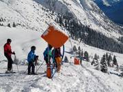 Snow cannons in Gaistal