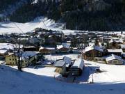 Valley station Champion Shuttle with accommodations within walking distance in Kleinarl