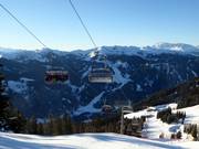 Highliner 2 - 6pers. High speed chairlift (detachable) with bubble