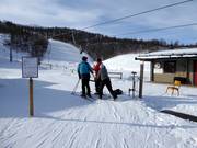 At the drag lift in Tänndalen, the bar is handed to you.