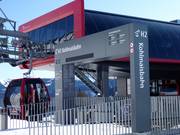 Portals at the lift entrance with important information as you pass by