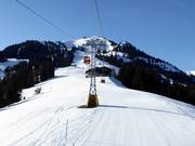 Zweisimmen-Eggweid - 6pers. Gondola lift (monocable circulating ropeway)