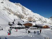 Sonnalpin and Gletscher 2600 at the foot of the Schneeferner