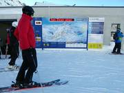 Large information board at the Breitspitzbahn