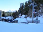 Larnags 1 - 12pers. Gondola lift (monocable circulating ropeway)