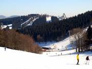 With a view of the ski jump: Slope in the Büre