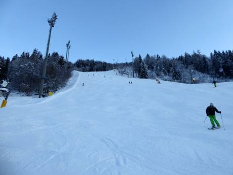 Ski resorts for advanced skiers and freeriding Ennstal – Advanced skiers, freeriders Schladming – Planai/​Hochwurzen/​Hauser Kaibling/​Reiteralm (4-Berge-Skischaukel)