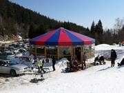 Umbrella bar at the base station of the chairlift B. Laleto 1