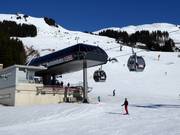 Hochalmbahn - 8pers. Gondola lift (monocable circulating ropeway)