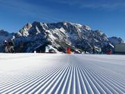 Perfectly groomed slopes in front of the Hochkönig