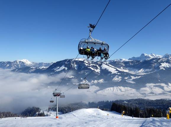 Eichenhof II - 6pers. High speed chairlift (detachable) with bubble and seat heating