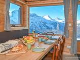 The Ibex refuge, an unusual and eco-responsible mountain chalet