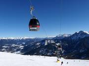 Belvedere - 15pers. Gondola lift (monocable circulating ropeway)