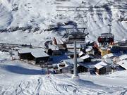 Übungshangbahn - 6pers. High speed chairlift (detachable) with bubble and seat heating