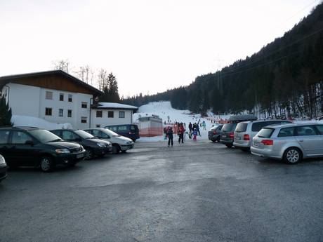 Rofan Mountains: access to ski resorts and parking at ski resorts – Access, Parking Kramsach