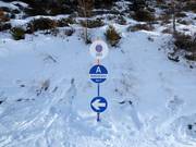 Slope signage in Aprica