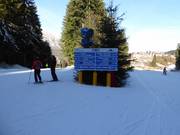 Slope signage in the Paganella ski area