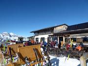 Mountain hut tip Rifugio Capanna Tondi