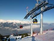 Karspitzbahn II - 8pers. Gondola lift (monocable circulating ropeway)