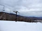 Snowshed 1 - 2pers. Chairlift (fixed-grip)