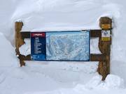 Information board with piste map