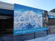 Modern display board at the Kals valley station