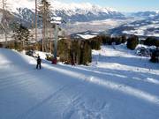 Almbodenlift - J-bar