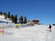 Large beginner ski area at the Hochzillertal mountain station