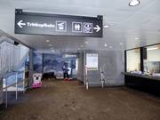 Well-maintained ticket area at the new Trittkopfbahn (Zürs)