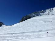 Open ski terrain at Olperer