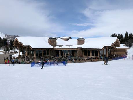 Huts, mountain restaurants  Wasatch Mountains – Mountain restaurants, huts Snowbasin