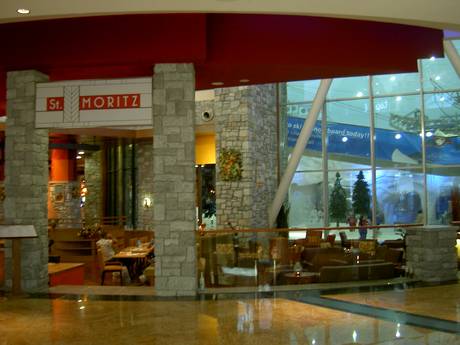 Huts, mountain restaurants  West Asia – Mountain restaurants, huts Ski Dubai – Mall of the Emirates