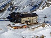 Mountain hut tip Dresdner Hütte