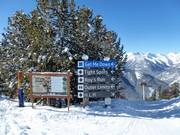 Slope signage with information in the Panorama ski area