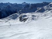 Extreme ski route Abondance from Roc d'Orzival