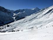 View towards the Bischof drag lift