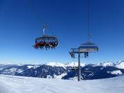 Schnee-Express - 8pers. High speed chairlift (detachable) with bubble and seat heating