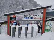 Extensive information at the lift entrance