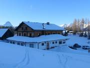 Edtbauernalm right in the ski area on the slope