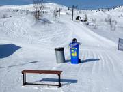 Sorting of waste in the ski resort of Riksgränsen