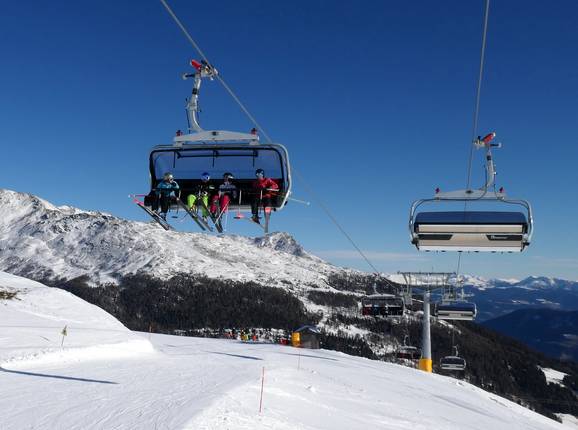 Schwemmeregg - 6pers. High speed chairlift (detachable) with bubble