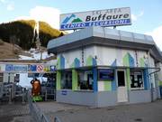 Well-maintained valley station area Buffaure