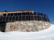 Use of solar energy at the P3 Lounge