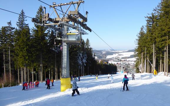 Skiing near Deštné v Orlických horách
