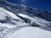 The slope leads directly over the Trift Glacier