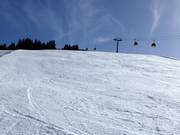 Family slope to the middle station