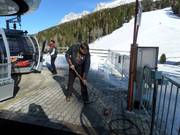 Cleaning at the exit of the Ochsenweidebahn